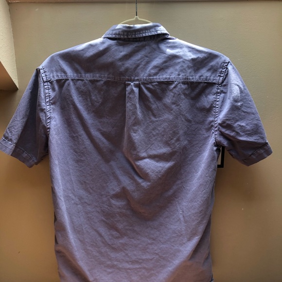 Men’s urban outfitters button down XS - Picture 3 of 3